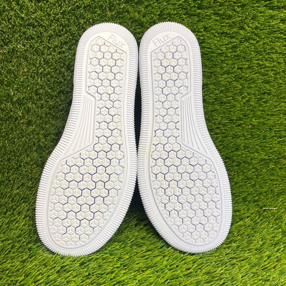 Athletic_Shoes